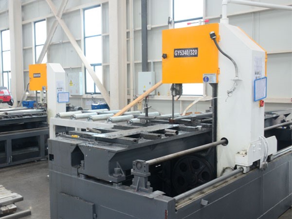 齿条立式带锯床