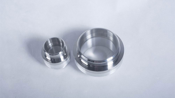 铝-钛-钢低温接头